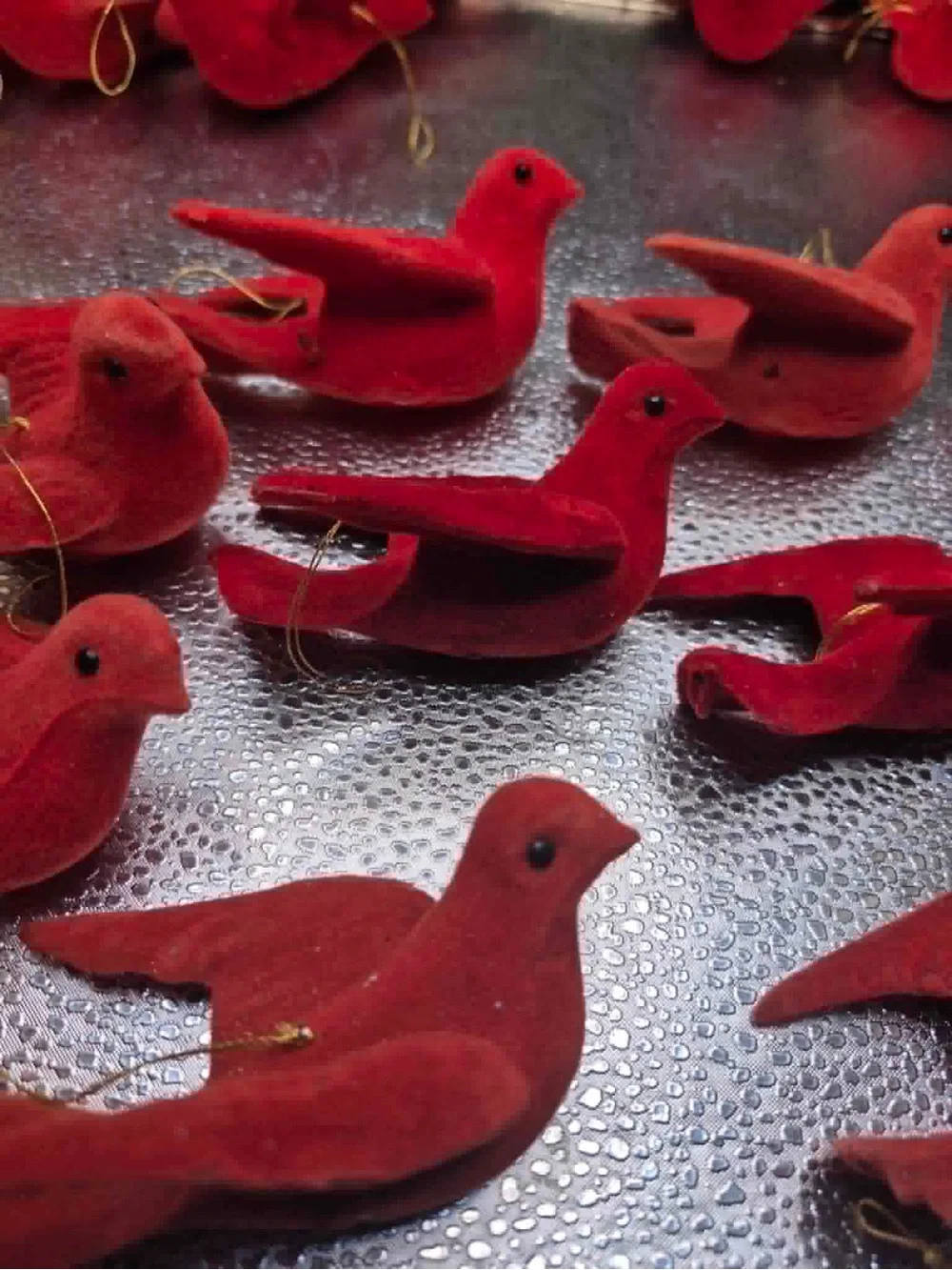 MCM Vintage Christmas Tree Ornaments Set 11 Flocked Red Felt Doves / Cardinals